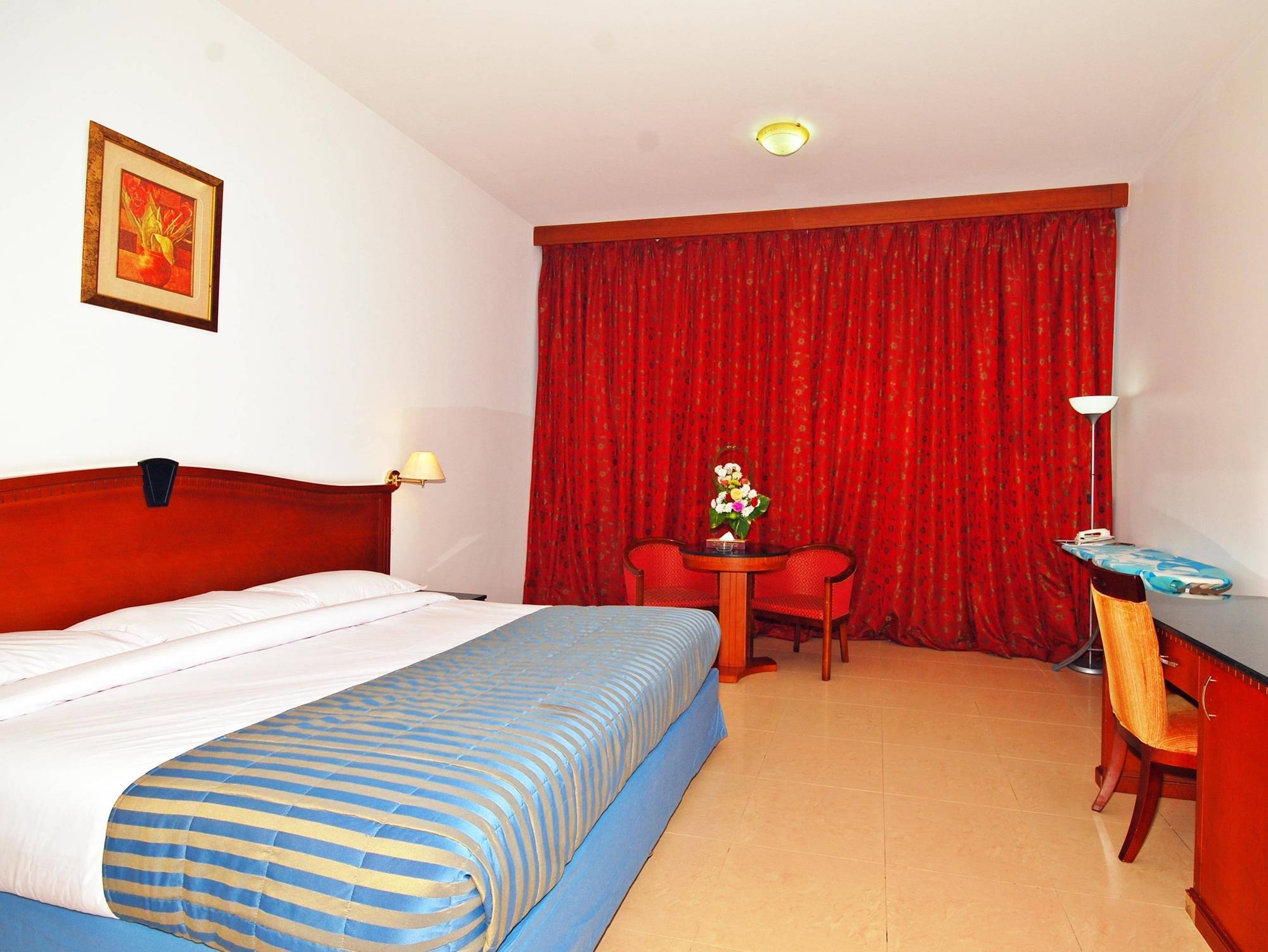 Ramee Garden Hotel Apartments Abu Zabi Zewnętrze zdjęcie